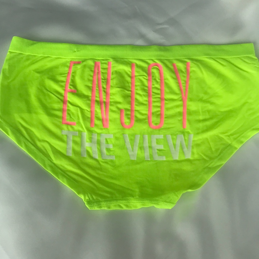 Victoria’s Secret hipster panty ENJOY THE VIEW